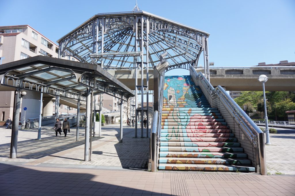 中川駅からボーデコール横浜店へ