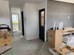 カーテン採寸現場