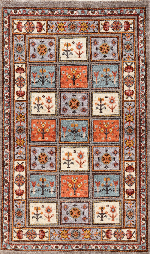 ペルシャ絨毯　ギャッベ　４枚 マツコの知らない世界』で特集のペルシャ絨毯『ギャッベ』新入荷200枚